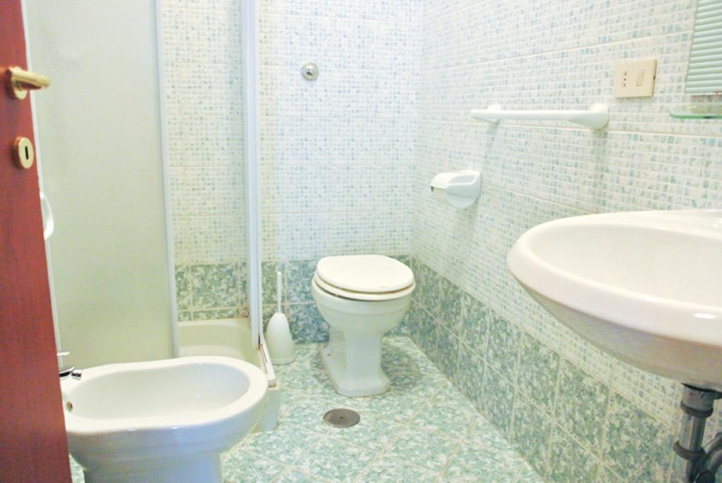 Parisa Suite Řím Pokoj fotografie